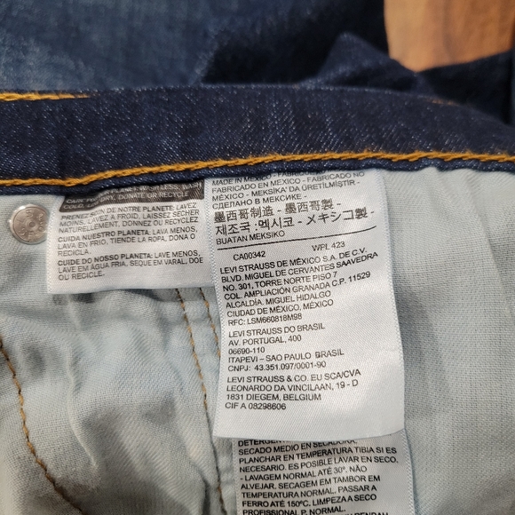 Levi's 505 Straight Regular Fit Jeans 5 Pocket Size 36 x 29 - Picture 8 of 9